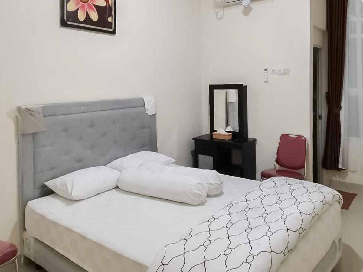 Wisma Talenta Mitra Reddoorz Yakarta Exterior foto