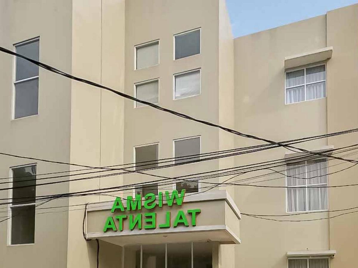 Wisma Talenta Mitra Reddoorz Yakarta Exterior foto