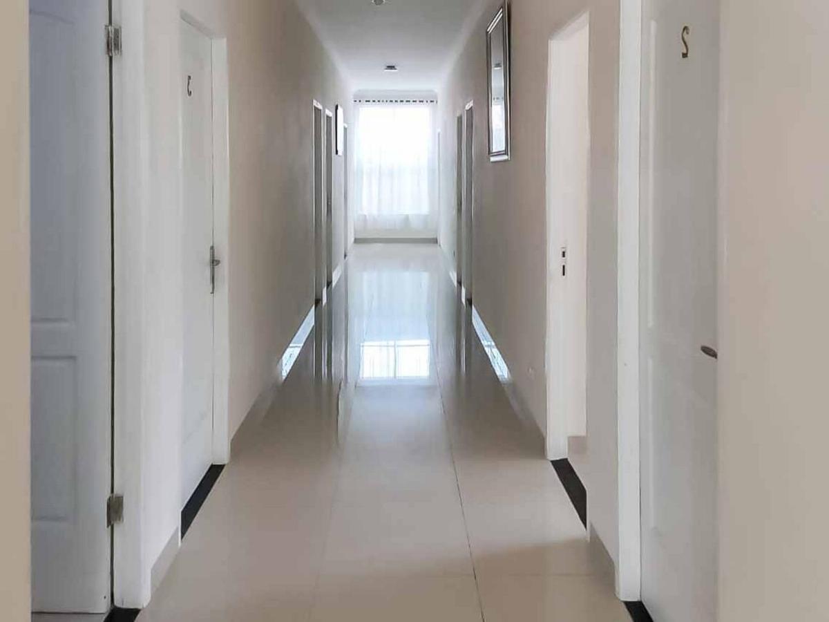 Wisma Talenta Mitra Reddoorz Yakarta Exterior foto
